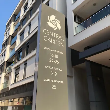 Apartment Central Garden