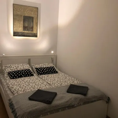 Apartment Central Garden Belgrade